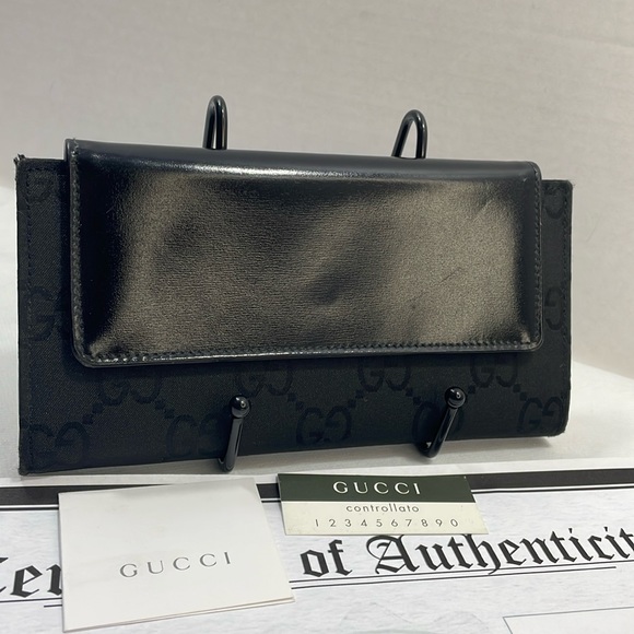 Authentic GUCCI black patent leather and canvas wallet with cards and COA